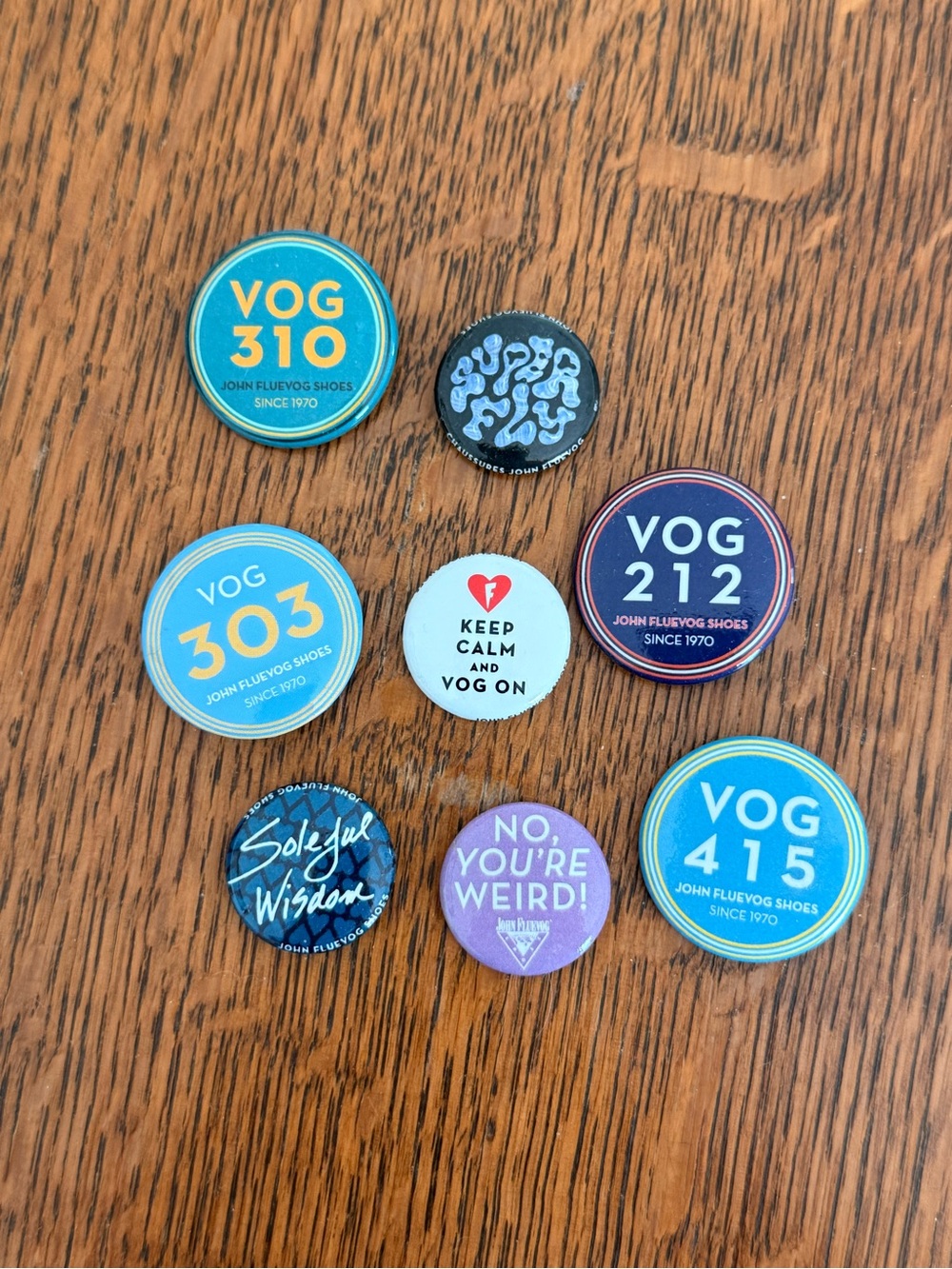 JOHN FLUEVOG Pin‎ / Button Set - 8 Pins